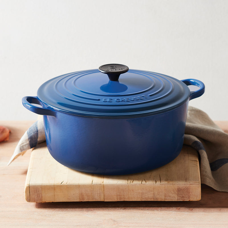 Signature Cast Iron Round Casserole 28cm - Cobalt Blue