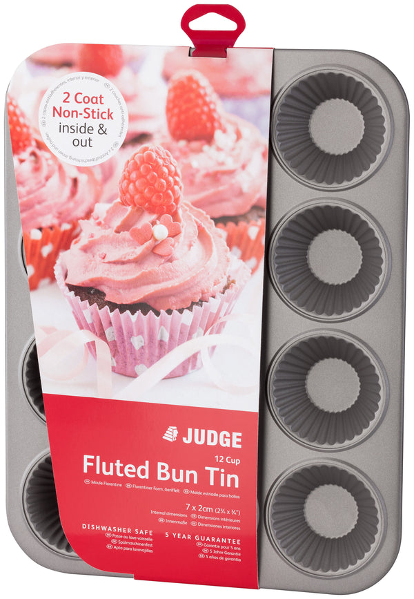 12 Cup Fluted Bun Tin