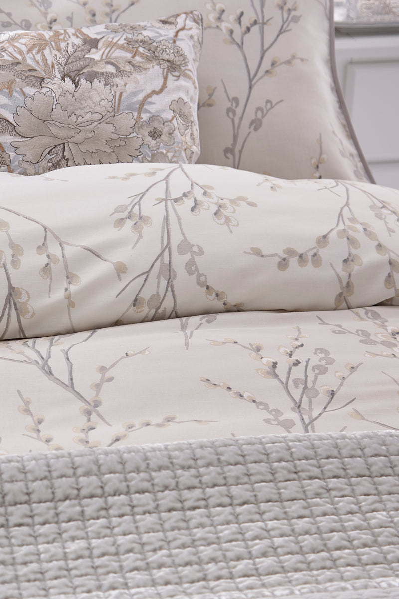 Pussy Willow Duvet Cover Set - Dove Grey