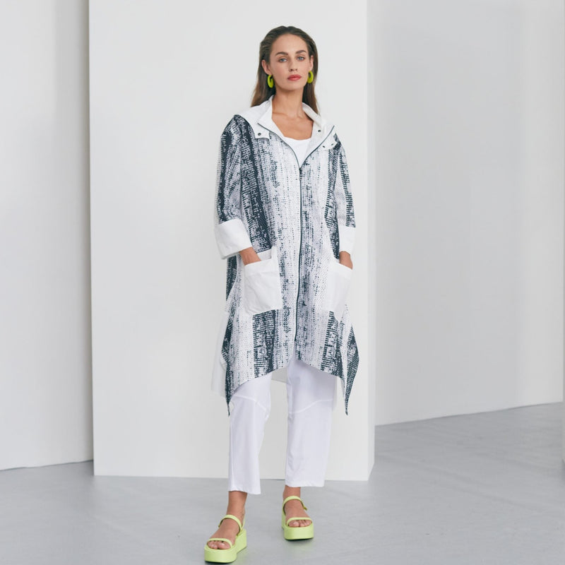 Contrast Neck Print Jacket - White/Black