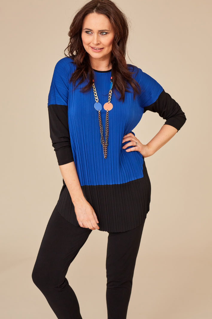 Top With Contrast Sleeve - Royal/black