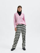 Lulu V-Neck Jumper - Prism Pink