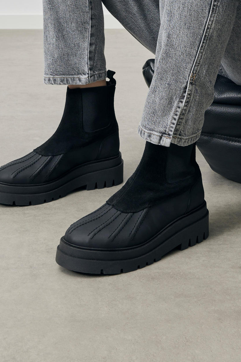 Bea Tapered Jean - Grey Denim