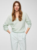 Livana V Neck Jumper - Green