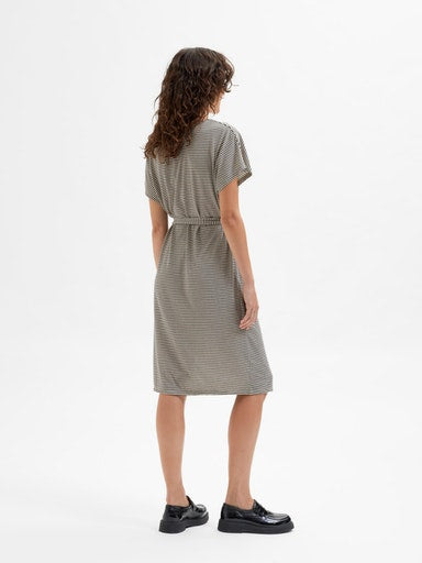 Ivy Bat Sleeve Dress - Sandshell