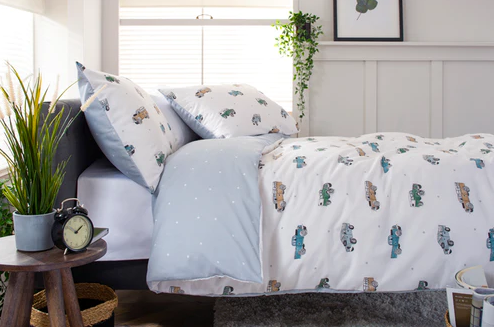 Out Tracking Duvet Cover Set - White