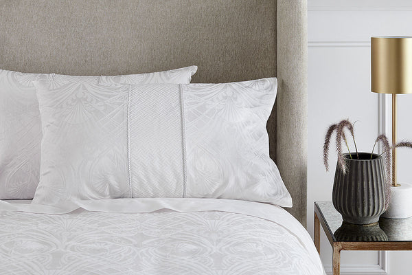 Sanderson Zola Ivory Standard Pillowcase Pair