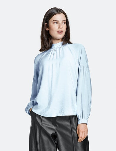 Arctic Siberia Blouse - Topas