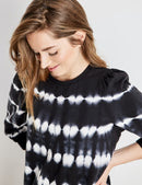 Sunrise Walks Sweatshirt - Navy Pattern