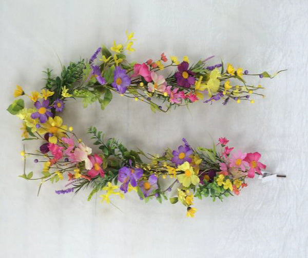 150cm Cosmos Flower Garland With Berries