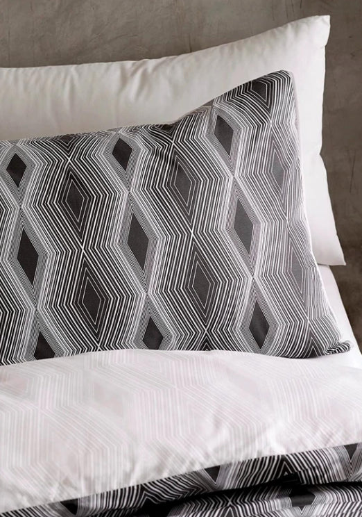 Ziggurat Duvet Cover Set - Black/Natural